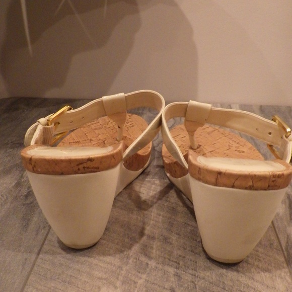 Lauren by Ralph Lauren T-strap Wedge Sandal 7.5M - Picture 4 of 4